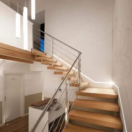 Porta Arpana Bed & Breakfast *
